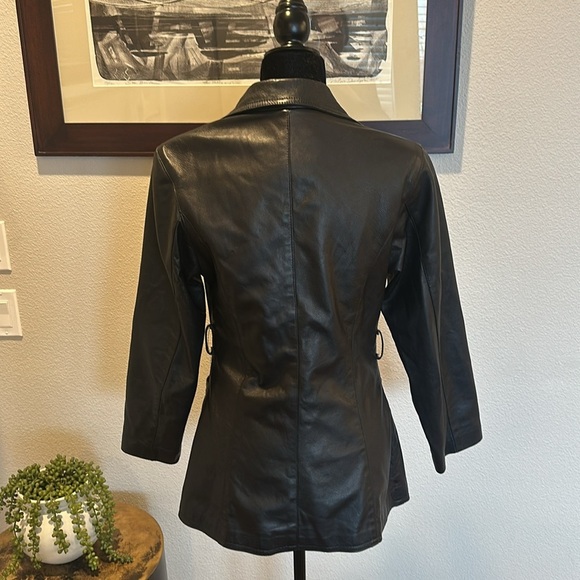 David 2 Florence Italian Women's Black Leather Jacket blazer fits like Small EUC - Picture 2 of 6